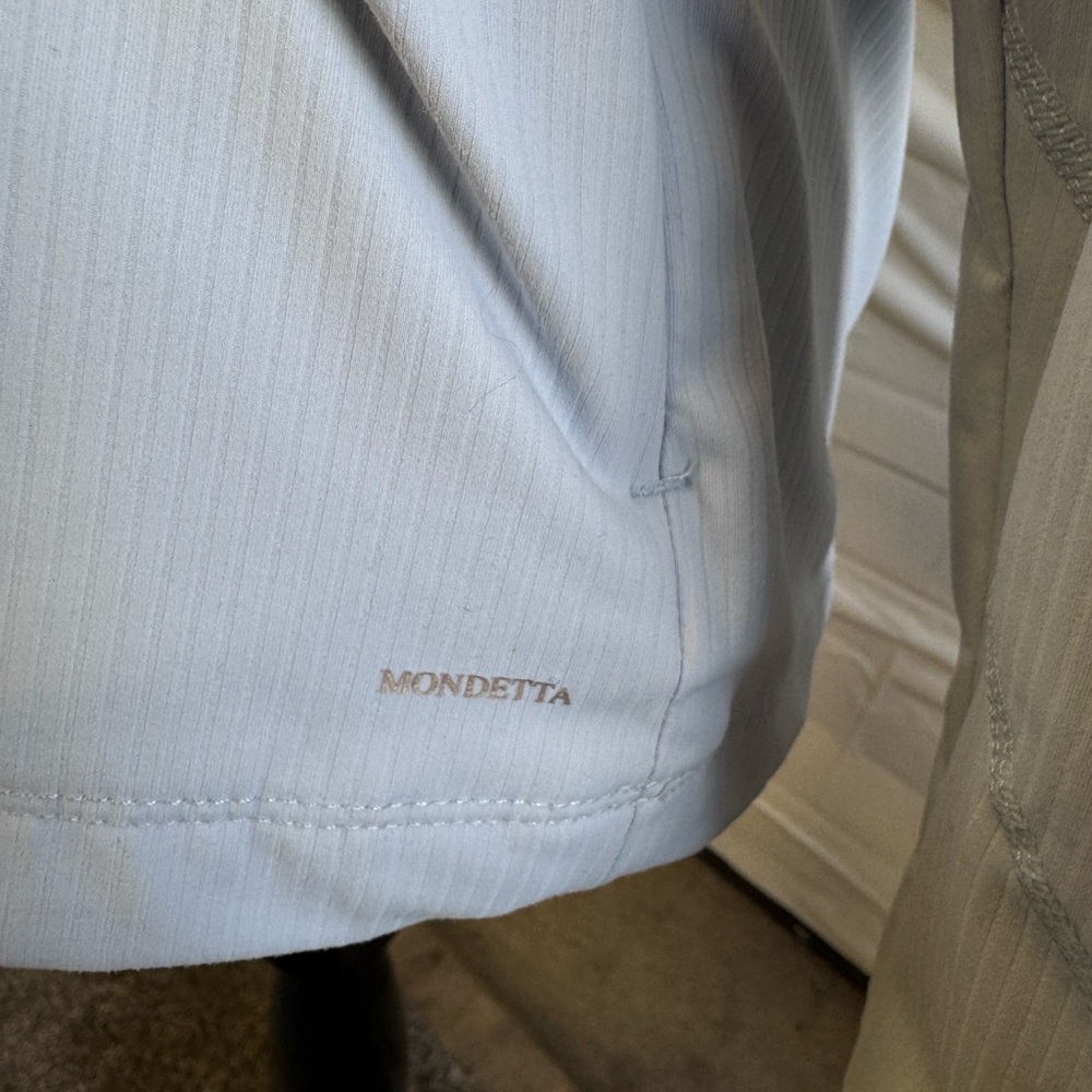 Mondetta Performance Women’s Pullover In Light Blue Size medium Made - Picture 3 of 7